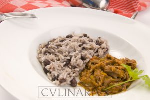 Ropa vieja con moros y cristianos